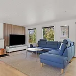 Nyaraló Diuri - 30km From The Sea By Interhome