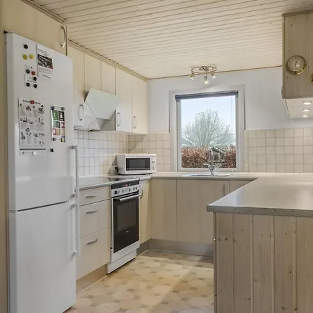 Diuri - 30km From The Sea By Interhome *