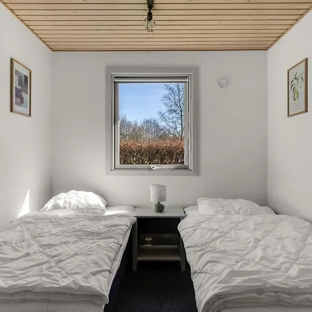 Diuri - 30km From The Sea By Interhome Nyaraló *
