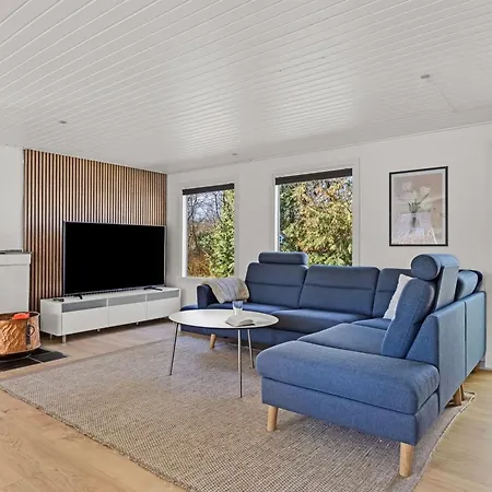 בית נופש Diuri - 30km From The Sea By Interhome
